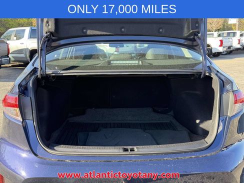Used 2024 Toyota Corolla LE FWD image 12