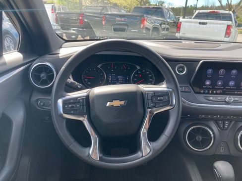 Used 2022 Chevrolet Blazer LT AWD/4WD image 6