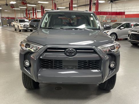 Certified 2024 Toyota 4Runner SR5 Premium image 3