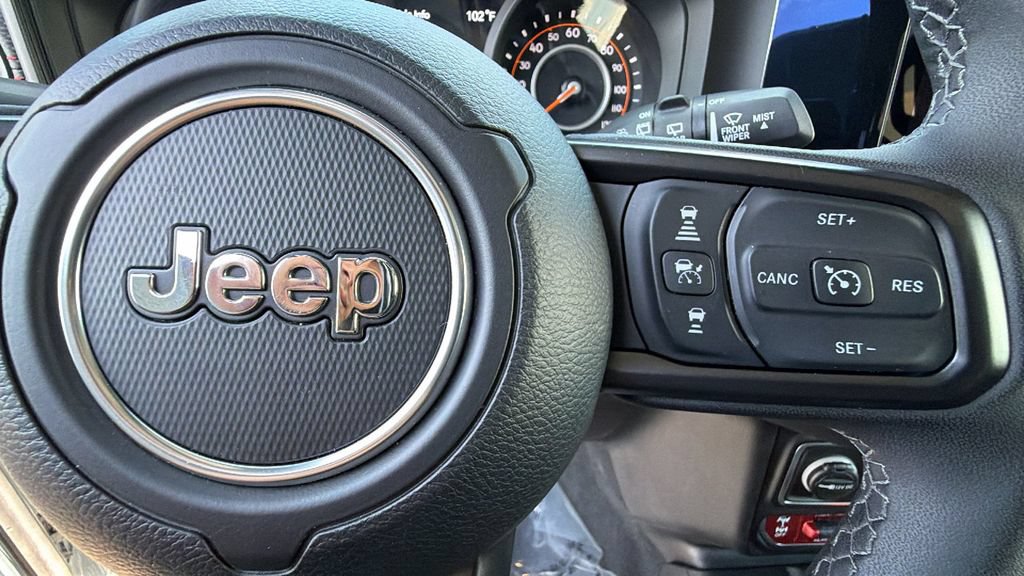 Used 2026 Jeep Wrangler Unlimited Rubicon AWD/4WD image 20