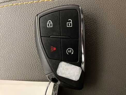 Used 2024 Chevrolet Colorado ZR2 w/ Safety Package image 34