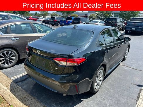 Used 2020 Toyota Corolla LE FWD image 5