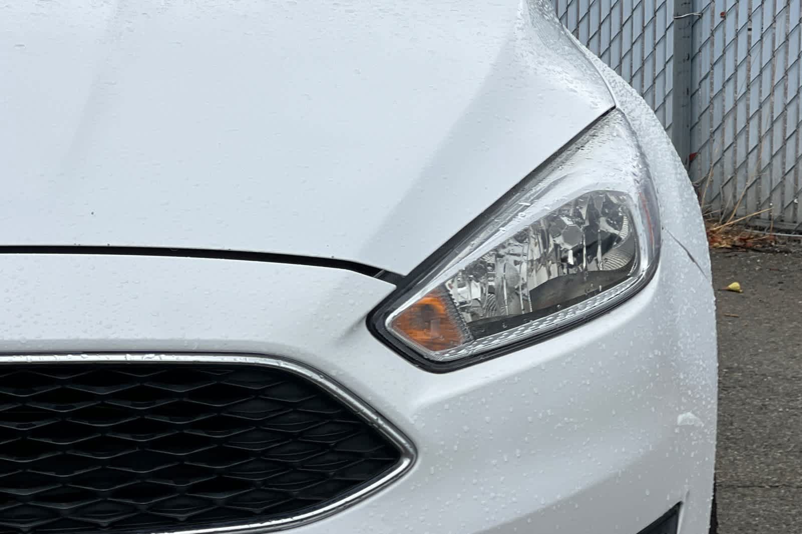 Used 2016 Ford Focus SE FWD image 14