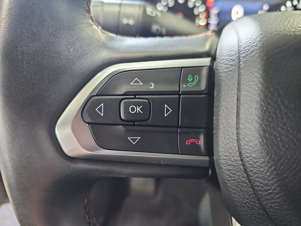 Used 2022 Jeep Compass Limited w/ Sun and Sound Group AWD/4WD image 44