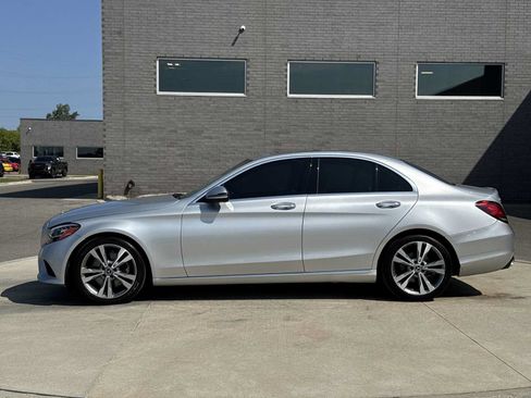 Used 2020 Mercedes-Benz C 300 Sedan image 3