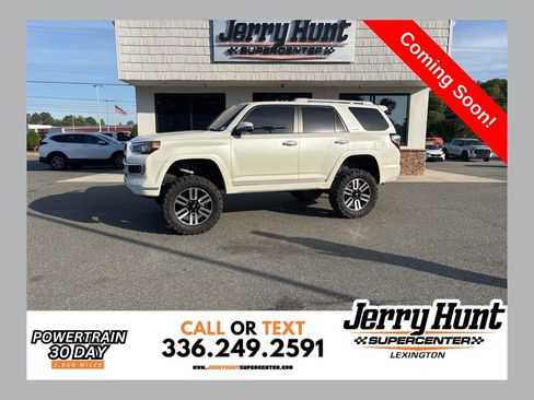 Used 2021 Toyota 4Runner Limited AWD/4WD image 1