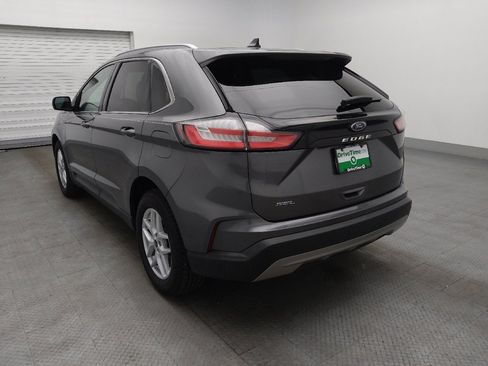 Used 2021 Ford Edge SEL w/ Convenience Package image 5