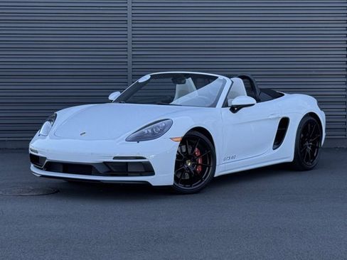 Certified 2025 Porsche 718 Boxster GTS image 1