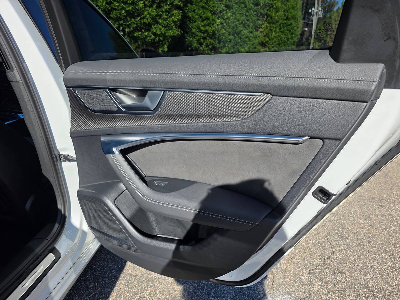 Used 2022 Audi S6 Premium Plus AWD/4WD image 44