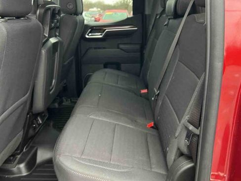 Used 2023 Chevrolet Silverado 1500 LT image 16