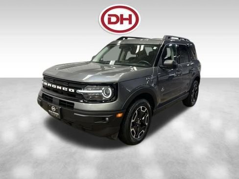 Used 2023 Ford Bronco Sport Outer Banks w/ Tech Package image 7