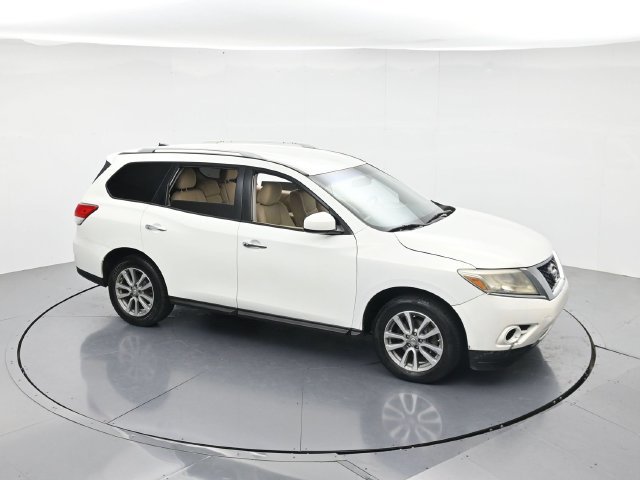 Used 2016 Nissan Pathfinder SV FWD image 44