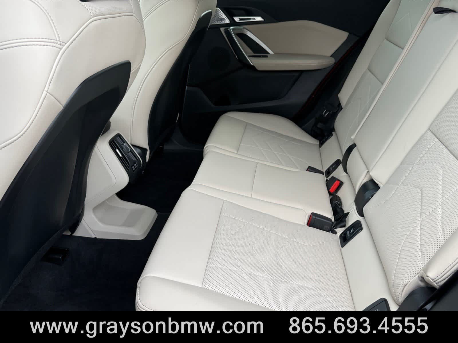 Used 2025 BMW X2 xDrive28i w/ Premium Package AWD/4WD image 17
