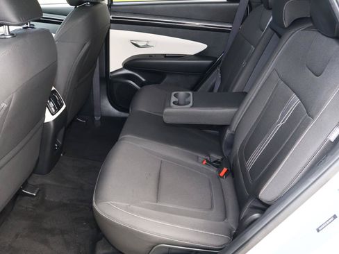 Used 2024 Hyundai Tucson SEL FWD image 18
