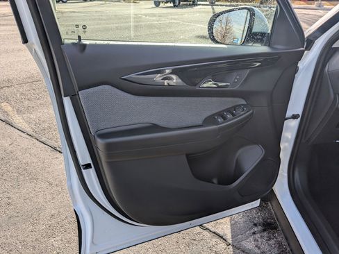 New 2025 Chevrolet TrailBlazer LT w/ LT Cold Weather Package image 9