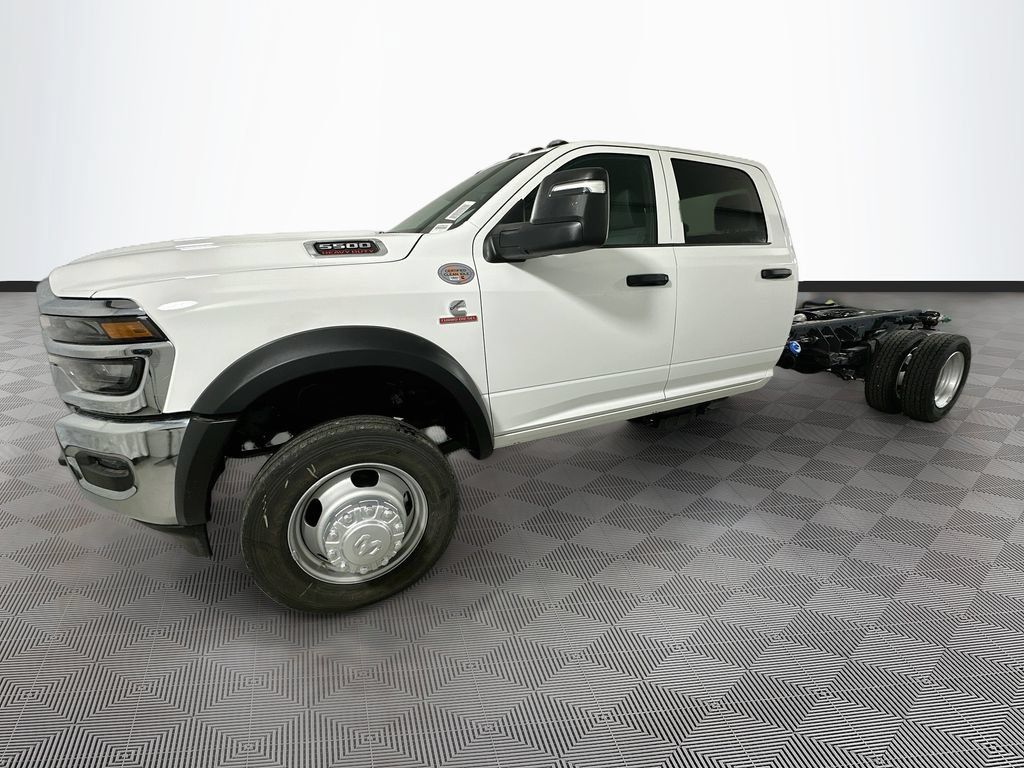 New 2026 RAM 5500 Tradesman w/ Chrome Appearance Group AWD/4WD image 22