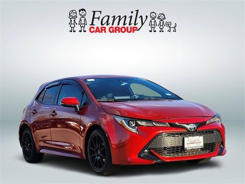 Used 2019 Toyota Corolla SE image 2