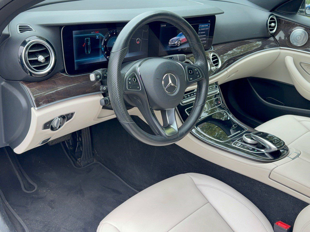 Used 2018 Mercedes-Benz E 400 4MATIC Wagon image 4