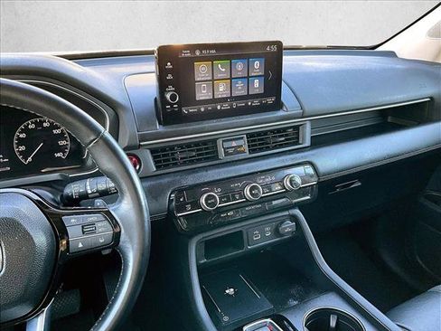 Used 2024 Honda Pilot EX-L image 8