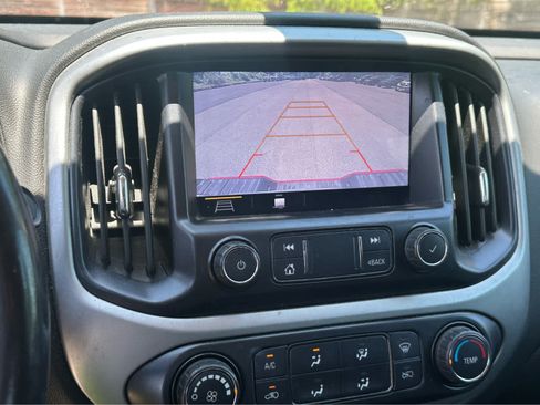 Used 2020 Chevrolet Colorado LT AWD/4WD image 14