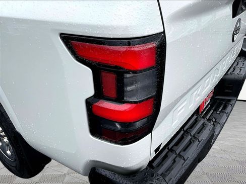 Used 2022 Nissan Frontier S w/ Technology Package AWD/4WD image 24
