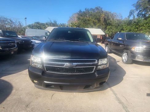 Used 2012 Chevrolet Suburban LT RWD image 48