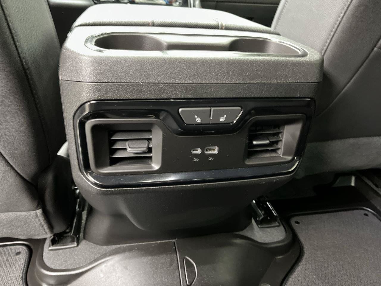 Certified 2024 GMC Sierra 1500 AT4 w/ Technology Package AWD/4WD image 15