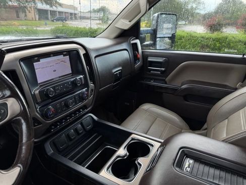 Used 2016 GMC Sierra 2500 Denali w/ Duramax Plus Package image 25