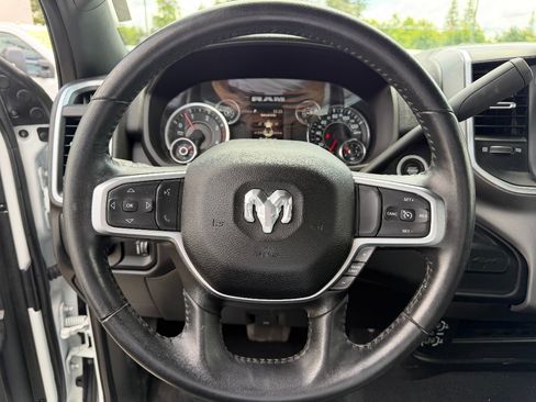Used 2024 RAM 3500 Big Horn AWD/4WD image 21