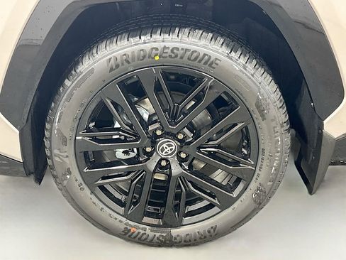 New 2026 Toyota RAV4 XSE AWD/4WD image 8