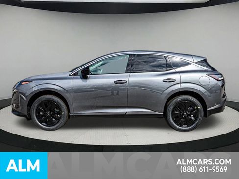 Certified 2025 Nissan Murano SV image 9