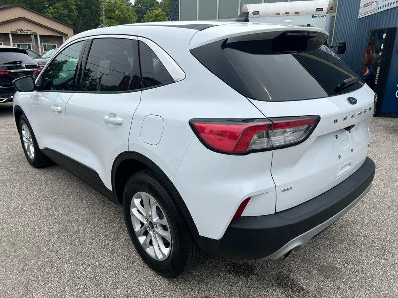 Used 2022 Ford Escape SE w/ Cold Weather Package AWD/4WD image 7