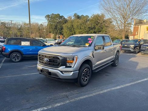 Used 2022 Ford F150 XLT w/ Equipment Group 302A High image 4