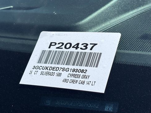 Used 2025 Chevrolet Silverado 1500 LT AWD/4WD image 33