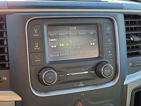 Used 2024 RAM 1500 Classic SLT image 26