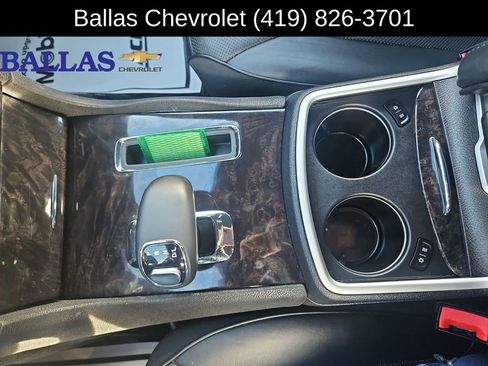 Used 2014 Chrysler 300 C w/ Light Group AWD/4WD image 16