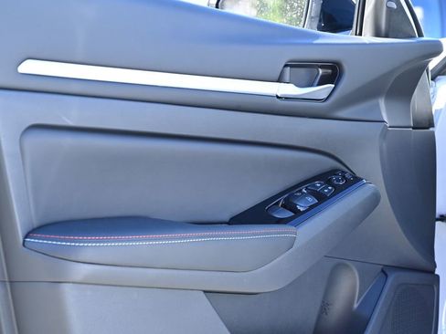 New 2025 Nissan Altima 2.5 SR w/ SR Premium Package image 20