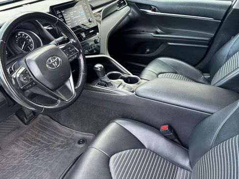 Certified 2023 Toyota Camry SE image 11