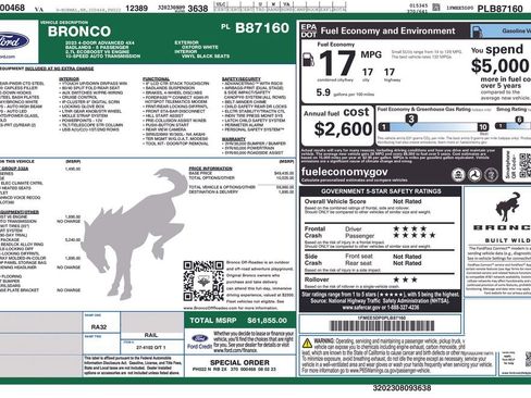 Used 2023 Ford Bronco Badlands w/ Sasquatch Package AWD/4WD image 31