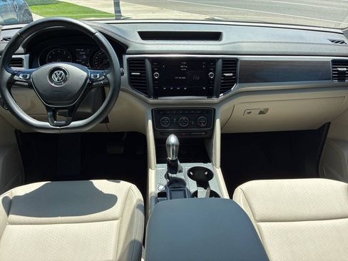 Used 2019 Volkswagen Atlas SE w/ Towing Package FWD image 9