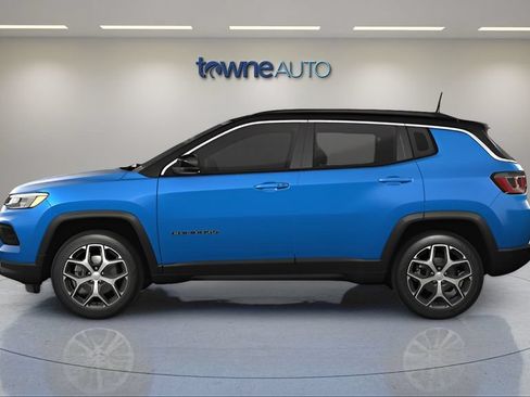 Used 2024 Jeep Compass Limited AWD/4WD image 4