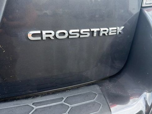 Used 2020 Subaru Crosstrek 2.0i Limited w/ Moonroof Package w/Navigation AWD/4WD image 19