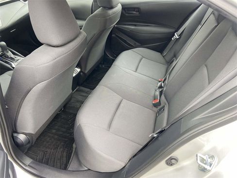Used 2023 Toyota Corolla LE image 18