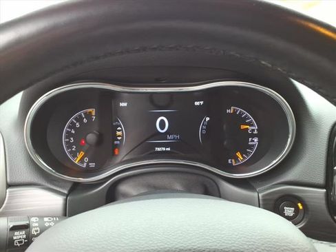 Used 2020 Jeep Grand Cherokee Limited w/ Luxury Group II AWD/4WD image 18