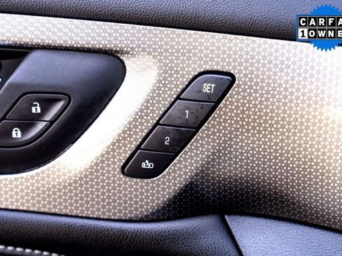 Used 2024 Chevrolet Traverse Premier w/ Redline Edition image 16