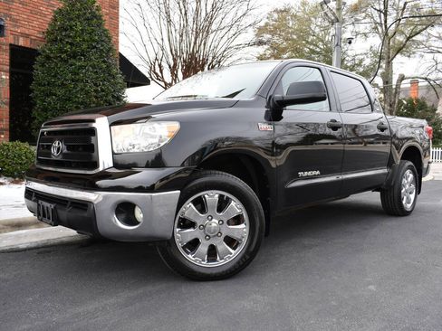 Used 2010 Toyota Tundra Grade 4x2 4dr CrewMax Cab Pick image 49