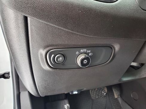 Certified 2023 Chevrolet Equinox LT image 19