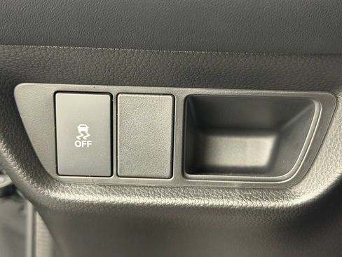 Used 2026 Honda HR-V LX image 28