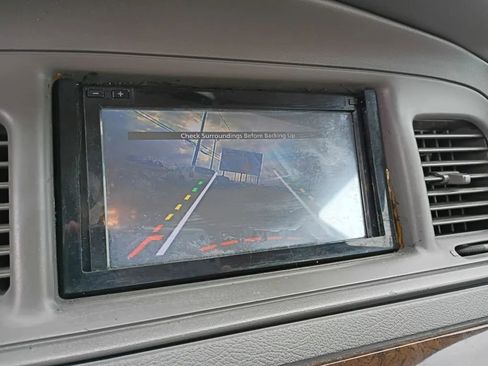 Used 2010 Mercury Grand Marquis LS image 12