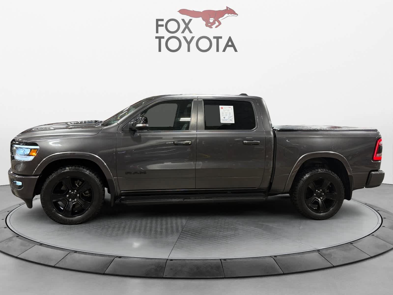 Used 2021 RAM 1500 Laramie AWD/4WD image 3